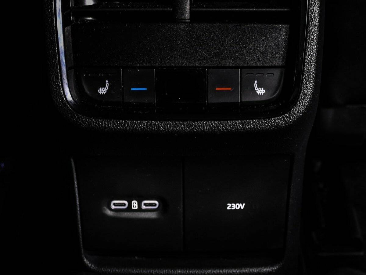 Б/У Шкода Октавия 2021 года. Фото: #14