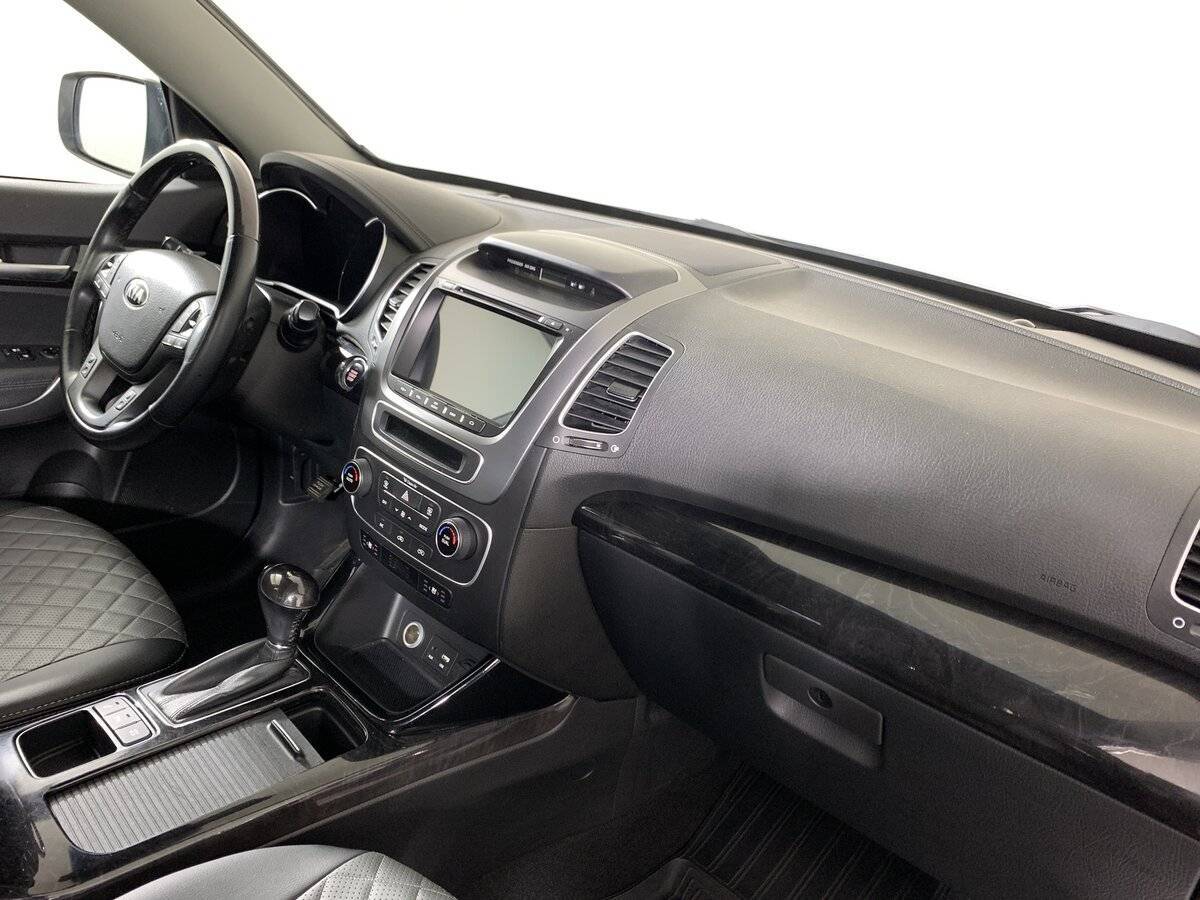 Б/У Киа Соренто 2019 года. Фото: #12