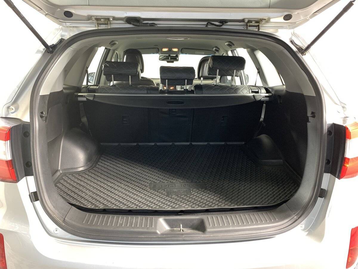 Б/У Киа Соренто 2019 года. Фото: #18