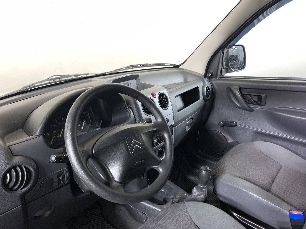 Б/У Ситроен Берлинго 2008 года. Фото: #10