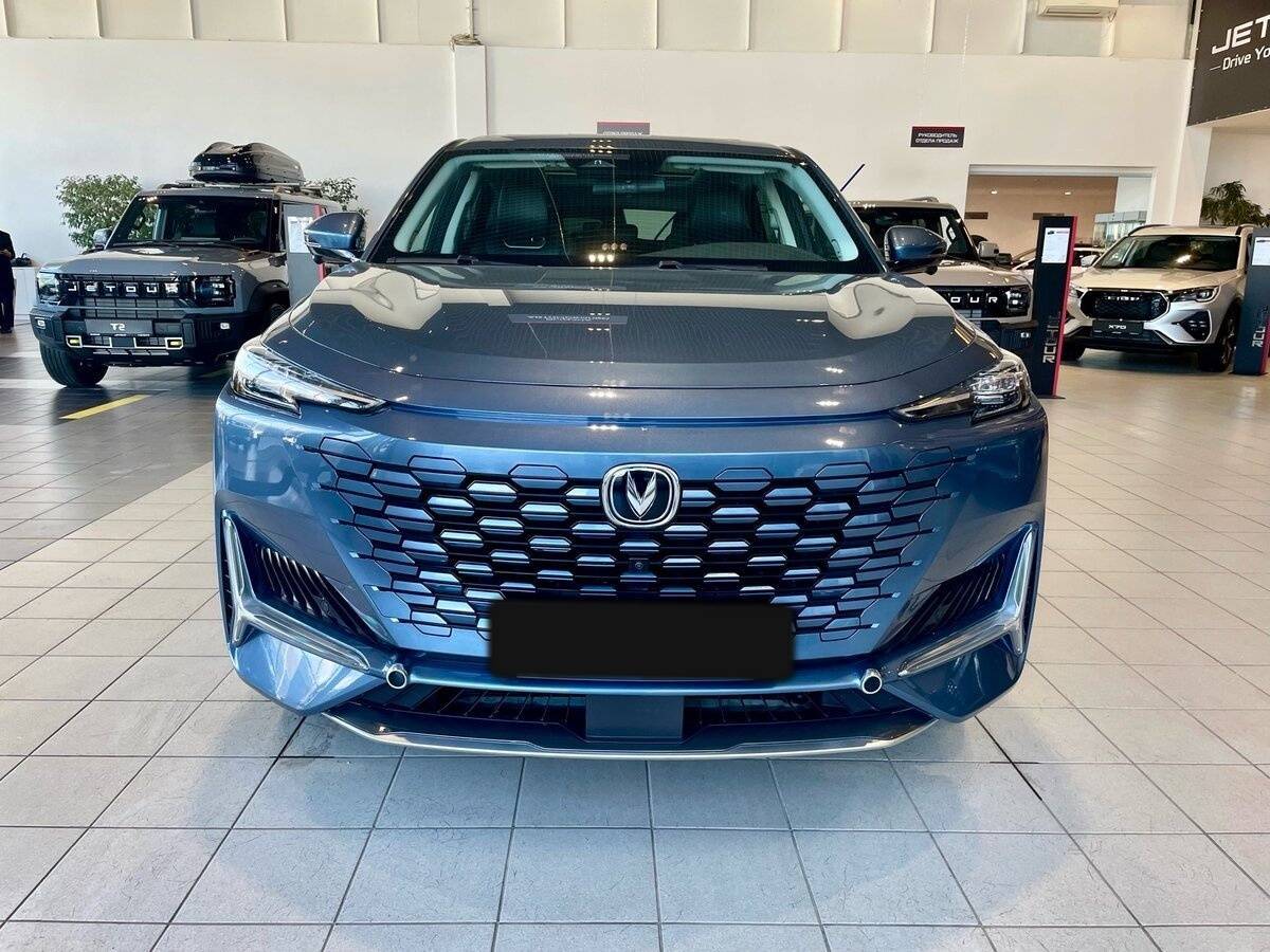 Б/У Чанган УНИ-К 2022 года. Фото: #1