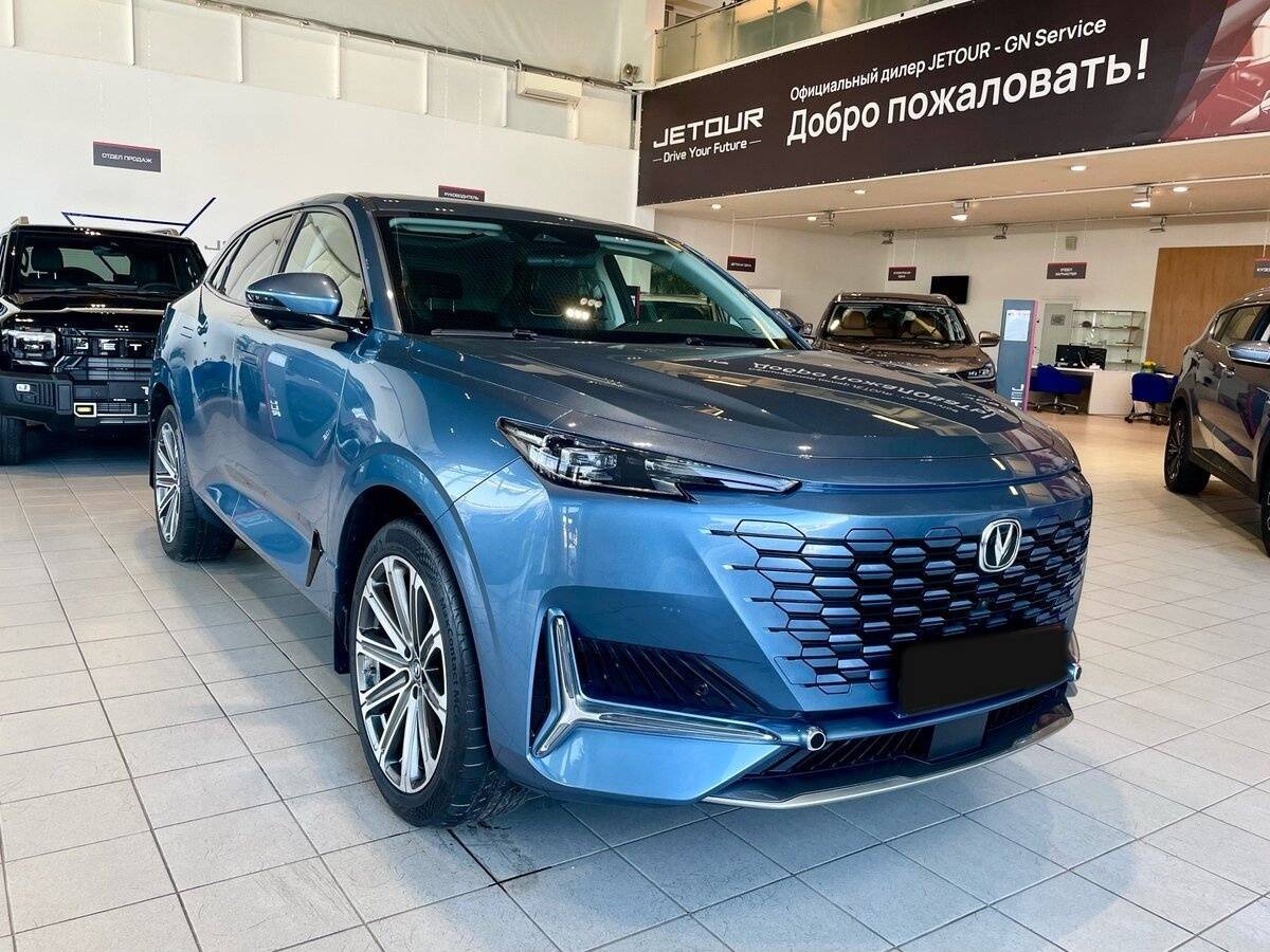 Б/У Чанган УНИ-К 2022 года. Фото: #2