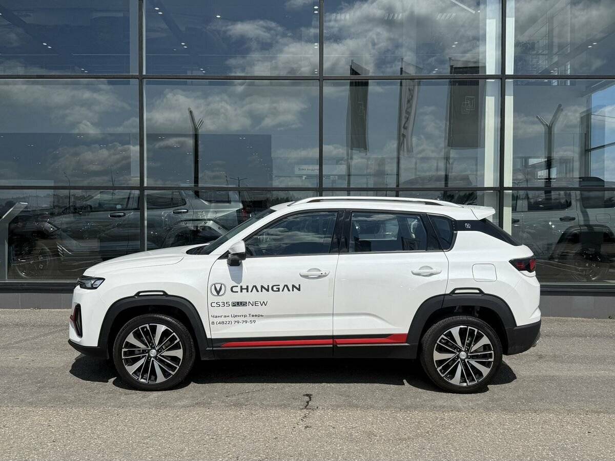 Б/У Чанган CS35 Plus 2023 года. Фото: #4