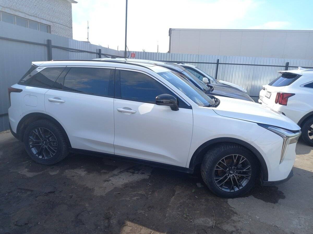 Б/У ФАВ Bestune T55 2023 года. Фото: #3