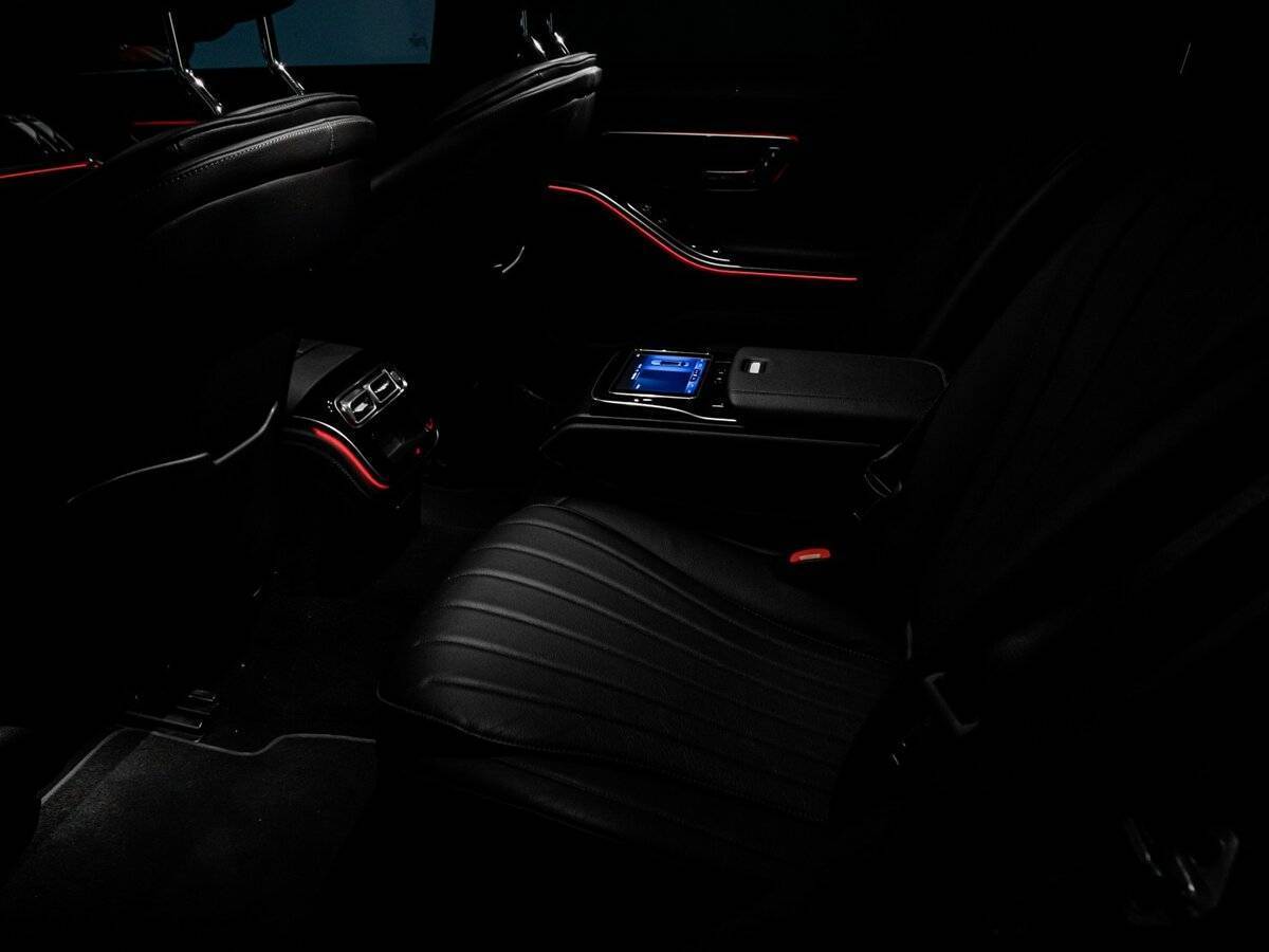 Б/У Мерседес-Бенц С-Класс 2021 года. Фото: #25