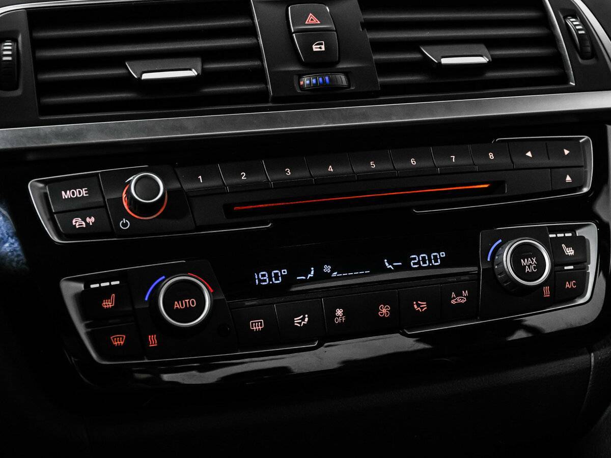 Б/У БМВ 3 серии 2016 года. Фото: #18