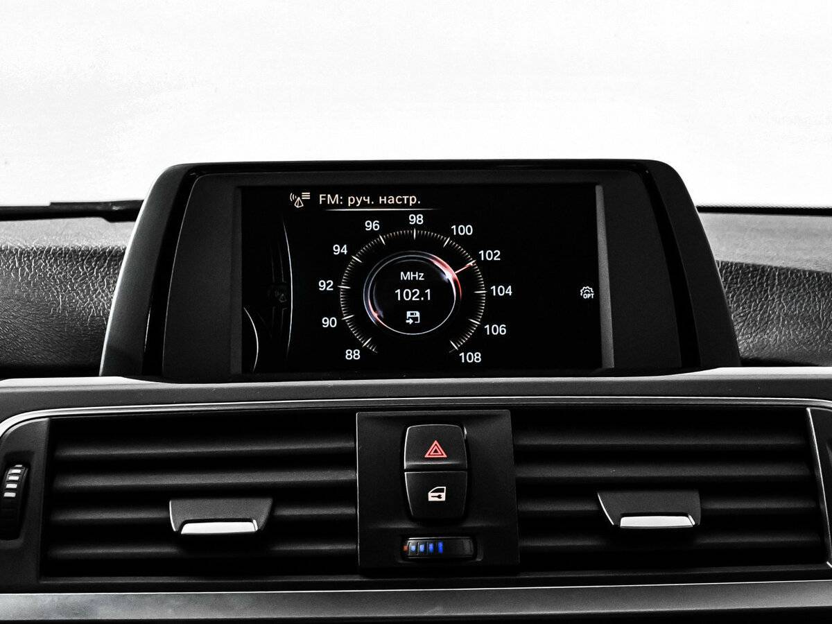 Б/У БМВ 3 серии 2016 года. Фото: #20