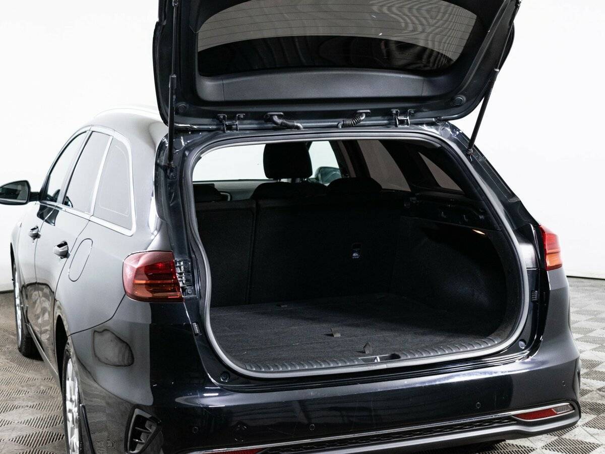 Б/У Киа Сид 2022 года. Фото: #8