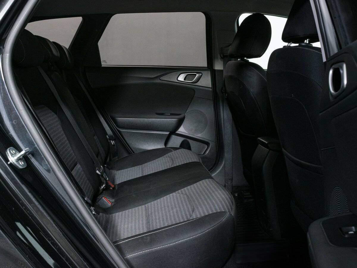 Б/У Киа Сид 2022 года. Фото: #11