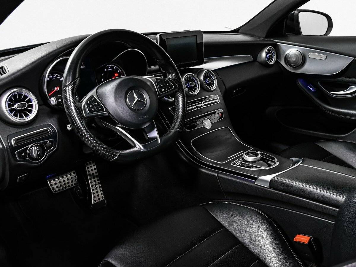 Б/У Мерседес-Бенц Ц-Класс 2016 года. Фото: #12