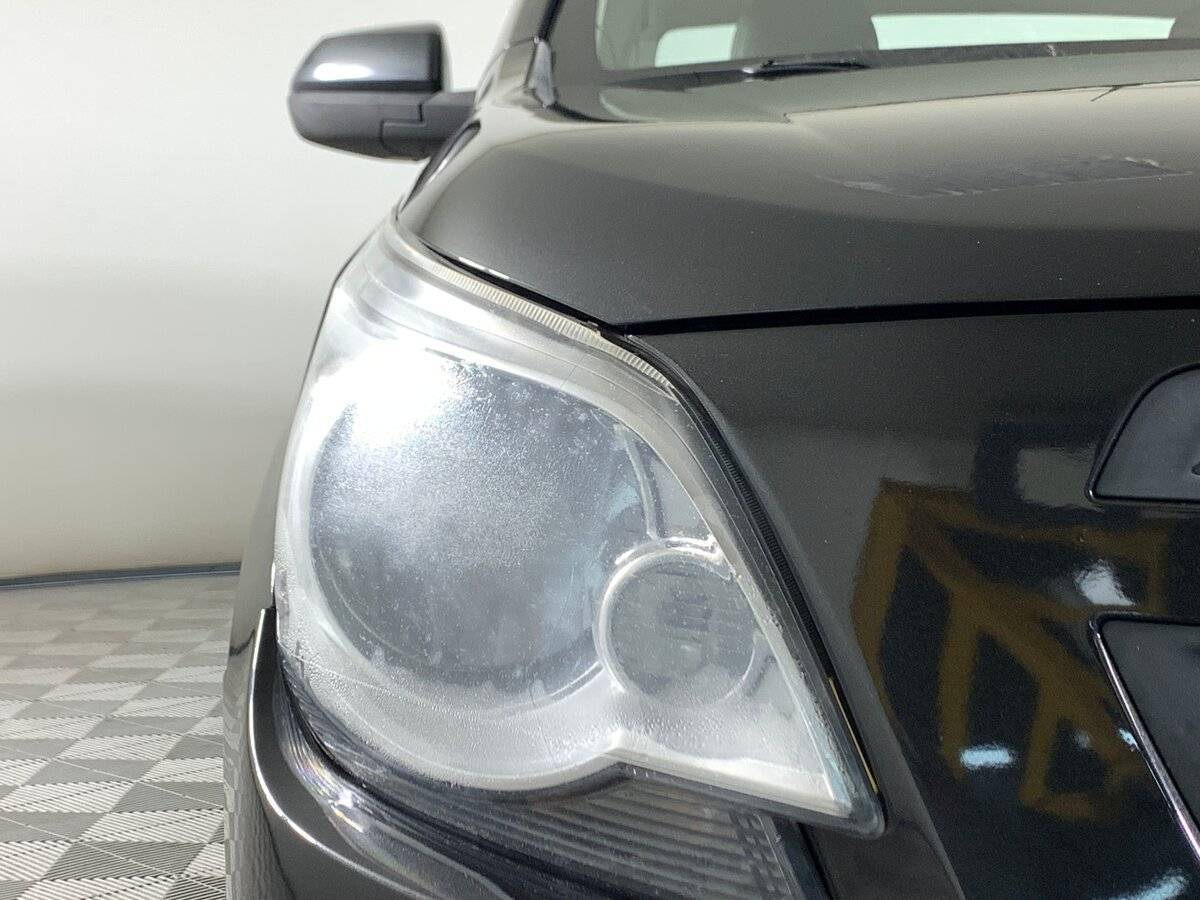 Б/У Шевроле Кобальт 2013 года. Фото: #9