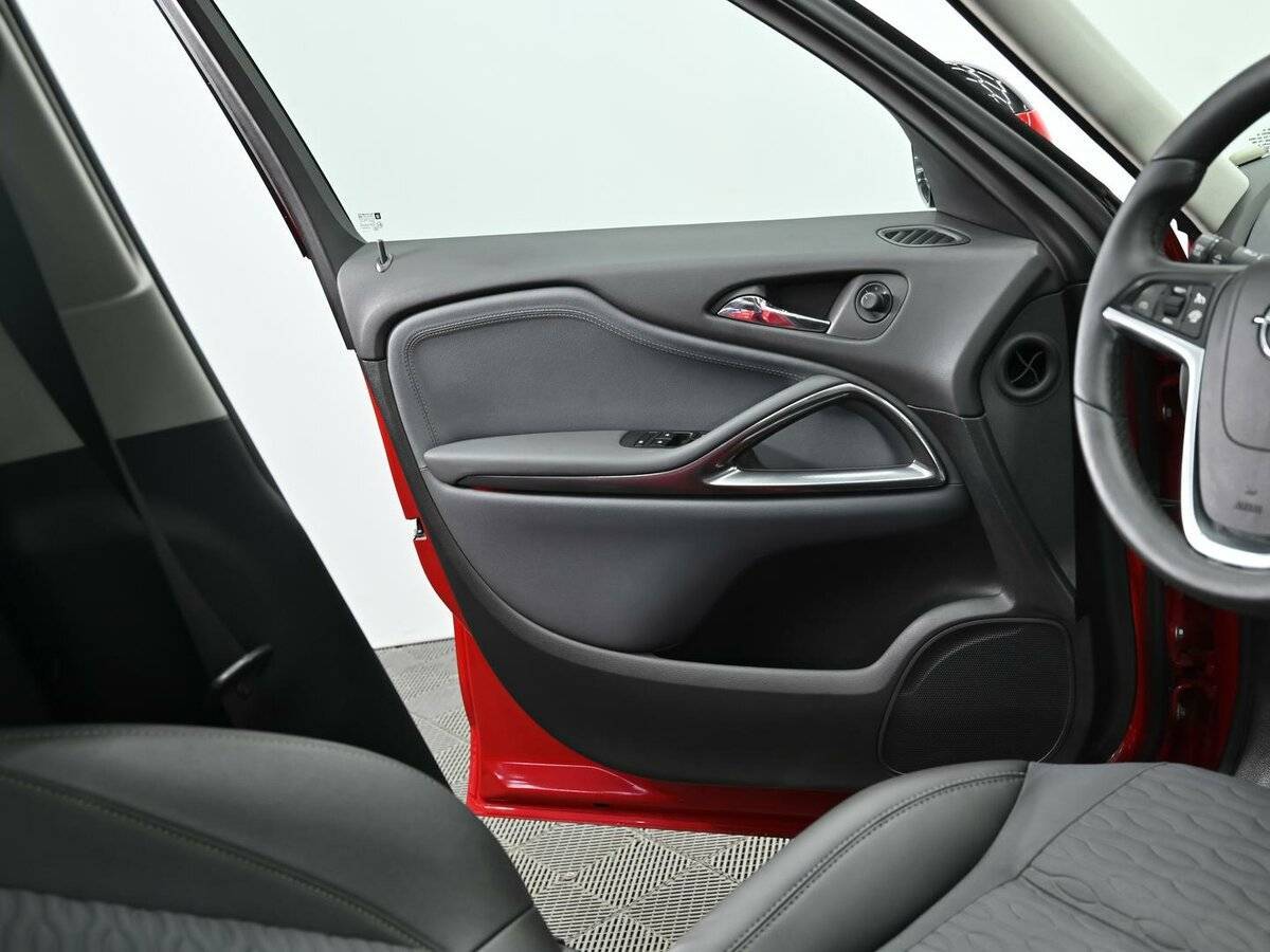 Б/У Опель Зафира 2012 года. Фото: #6