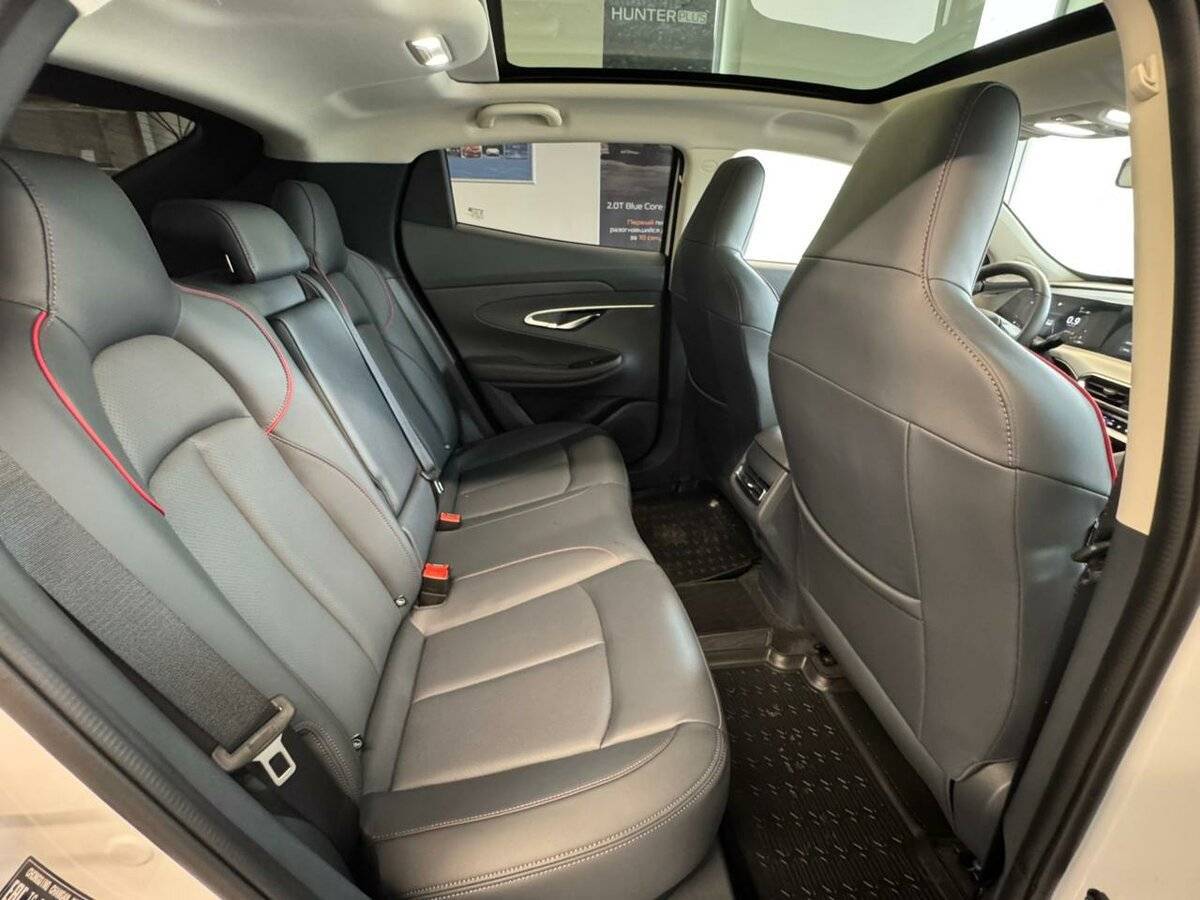 Б/У Чанган УНИ-Т 2024 года. Фото: #11