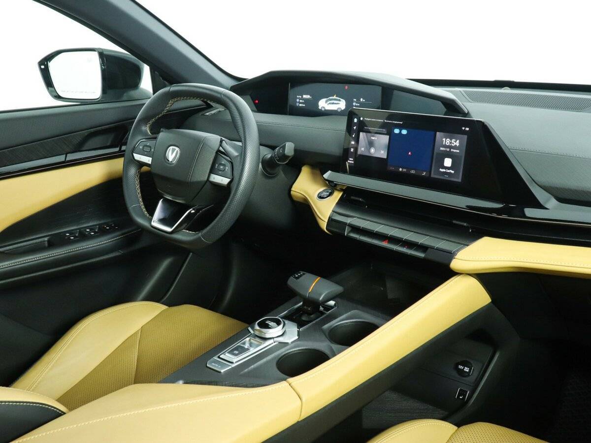 Б/У Чанган УНИ-В 2022 года. Фото: #20