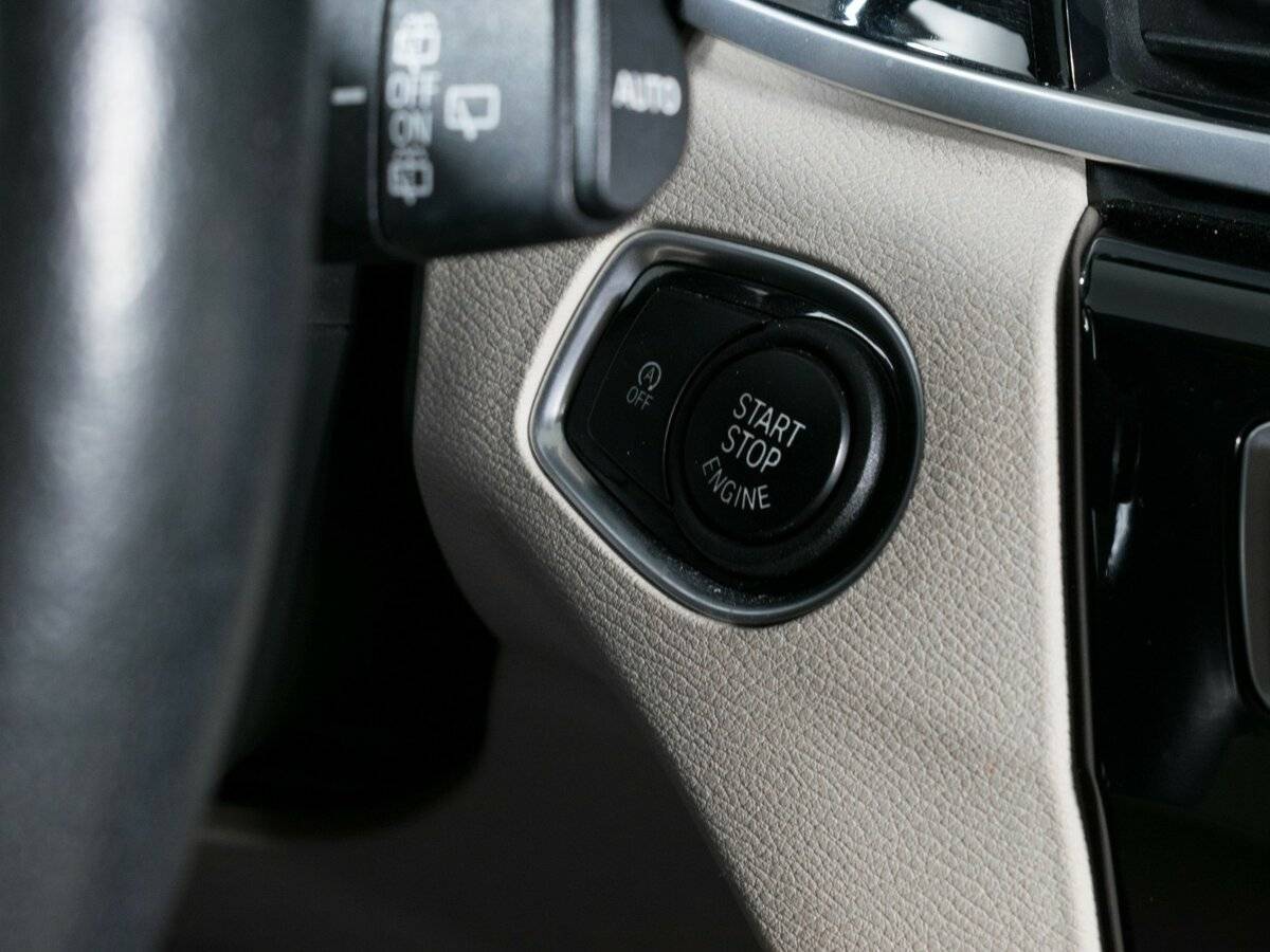 Б/У БМВ Икс1 2017 года. Фото: #13