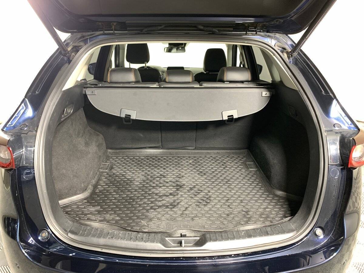 Б/У Мазда Ц-Икс-5 2018 года. Фото: #18