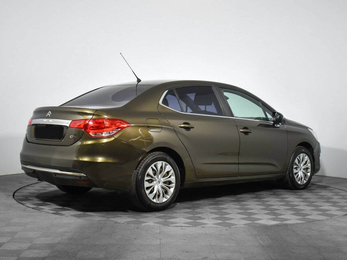 Б/У Ситроен Ц4 2015 года. Фото: #4