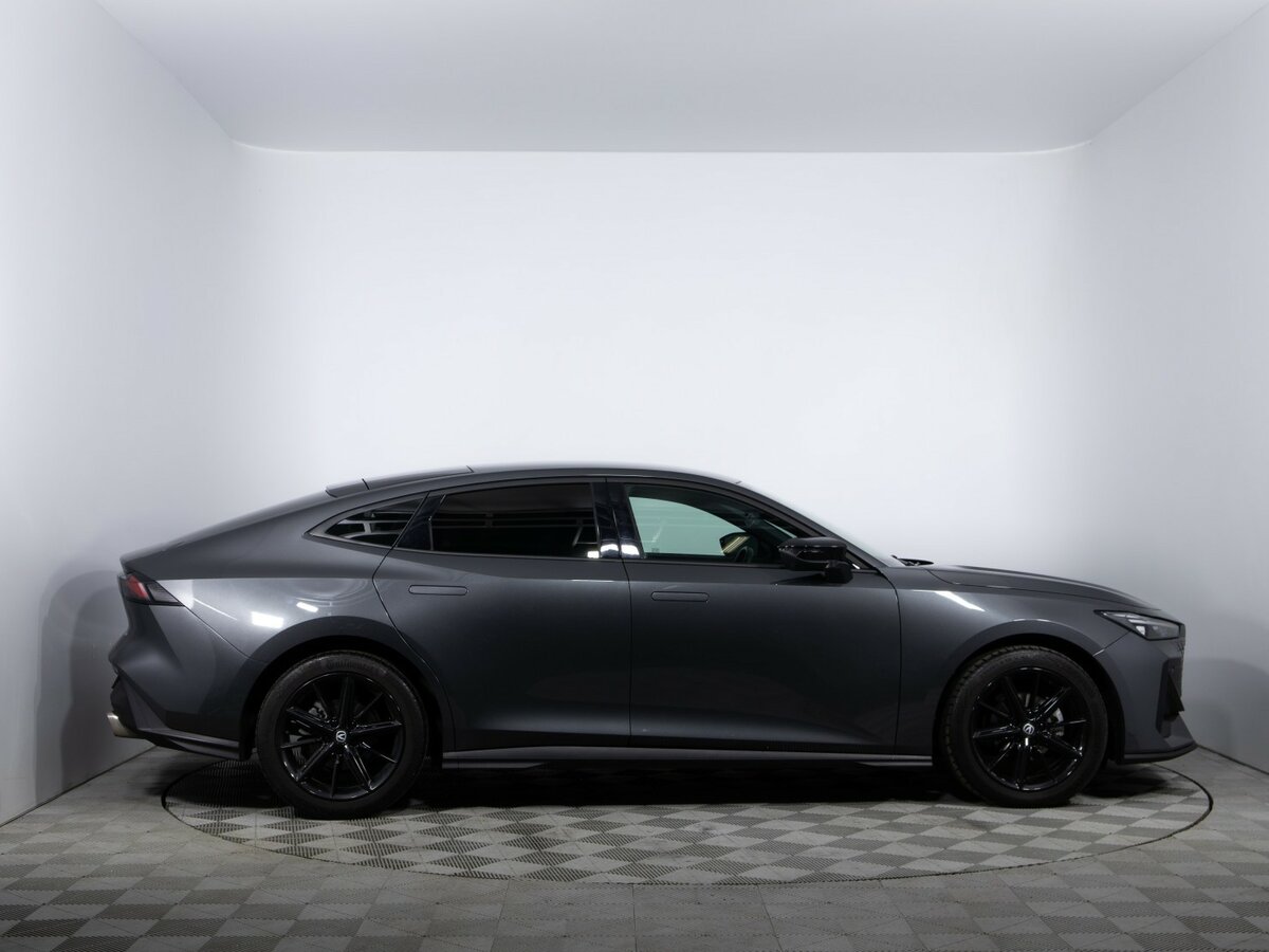 Б/У Чанган УНИ-В 2023 года. Фото: #3