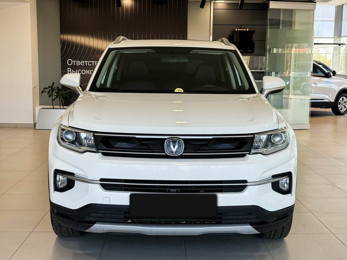 Б/У Чанган CS35 Plus 2022 года. Фото: #1