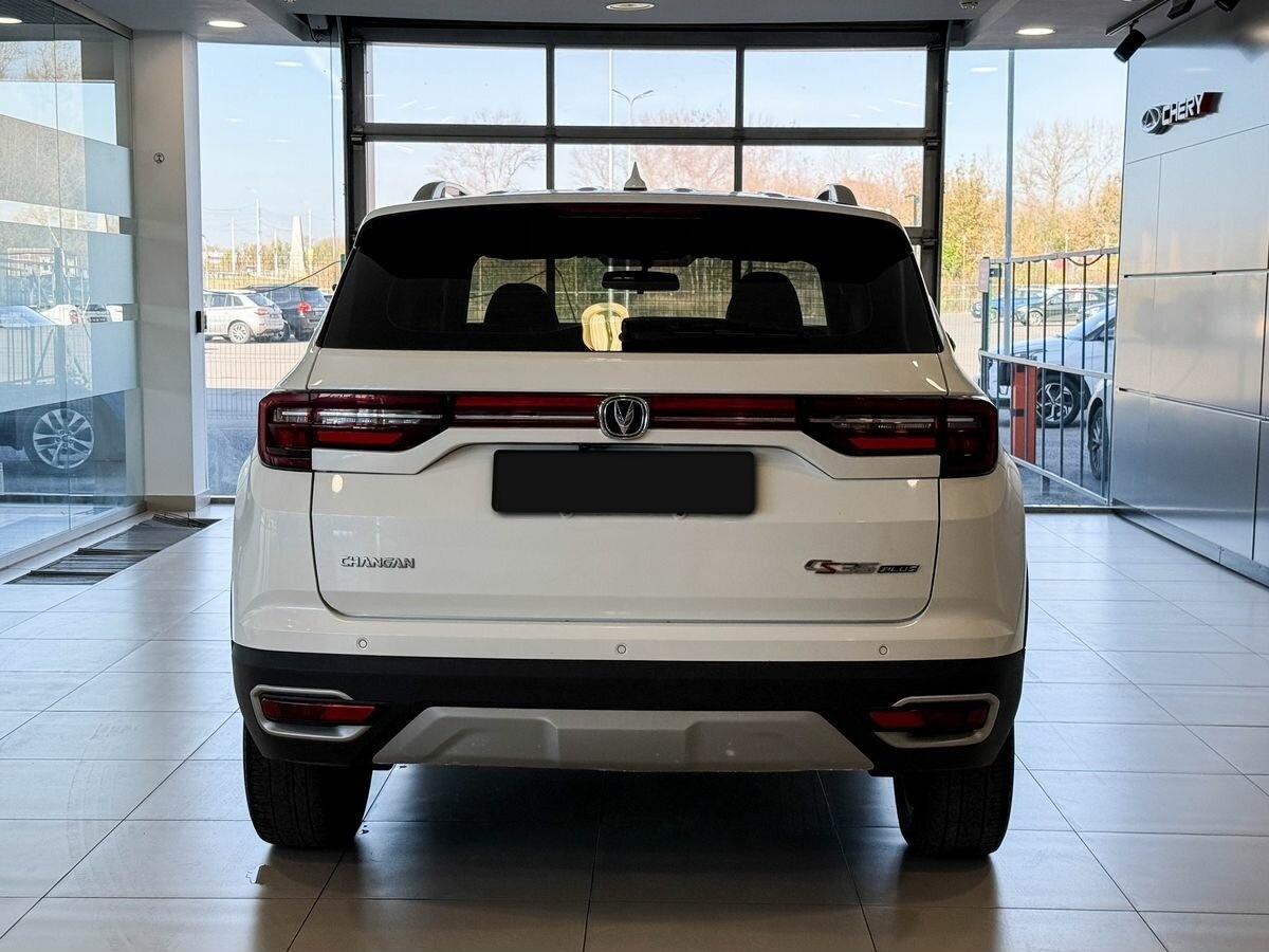 Б/У Чанган CS35 Plus 2022 года. Фото: #4