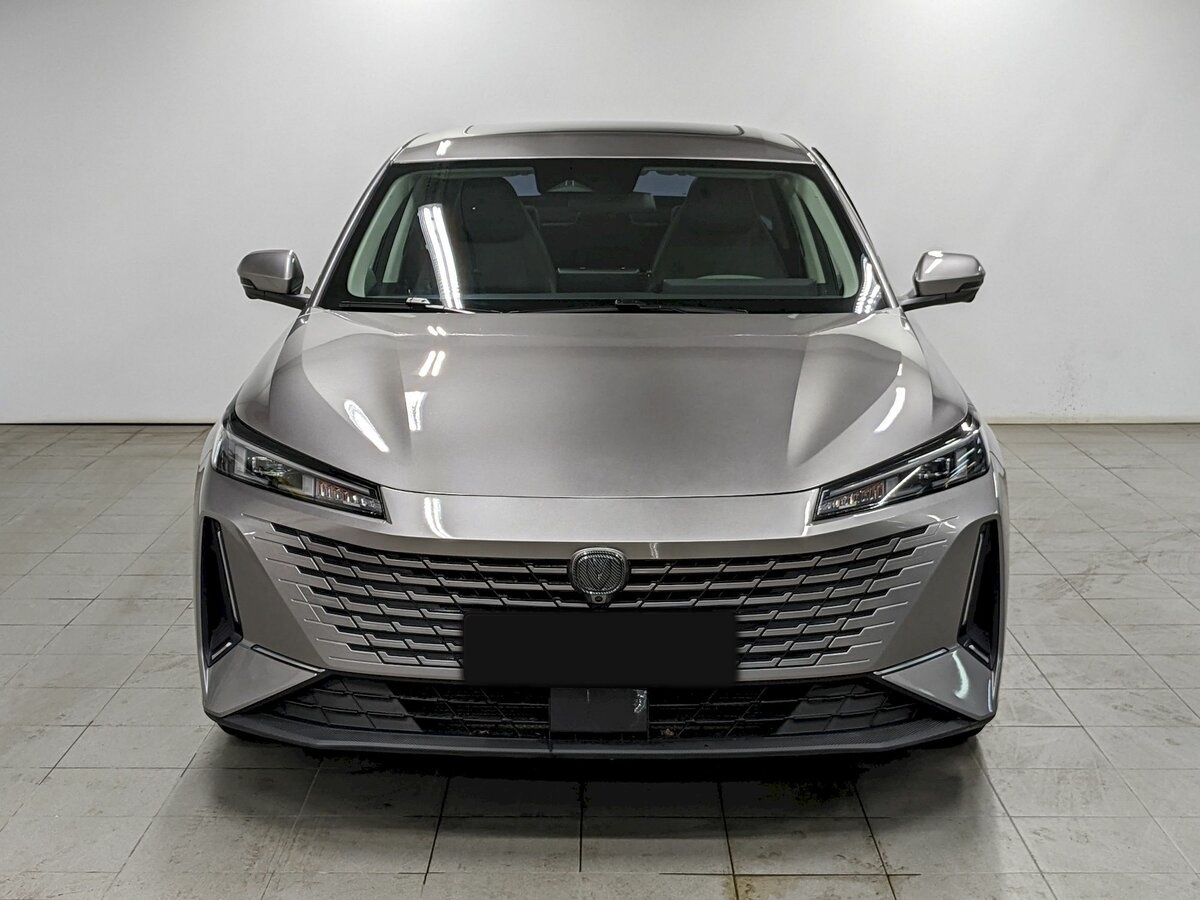 Б/У Чанган Ламур 2023 года. Фото: #1