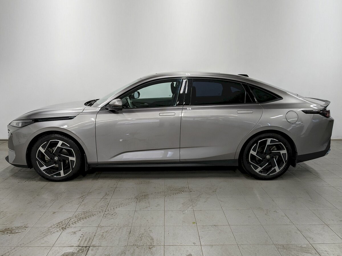 Б/У Чанган Ламур 2023 года. Фото: #7