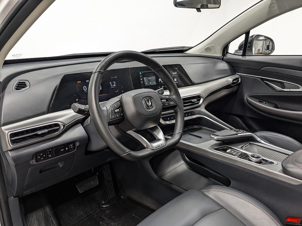 Б/У Чанган УНИ-Т 2024 года. Фото: #12