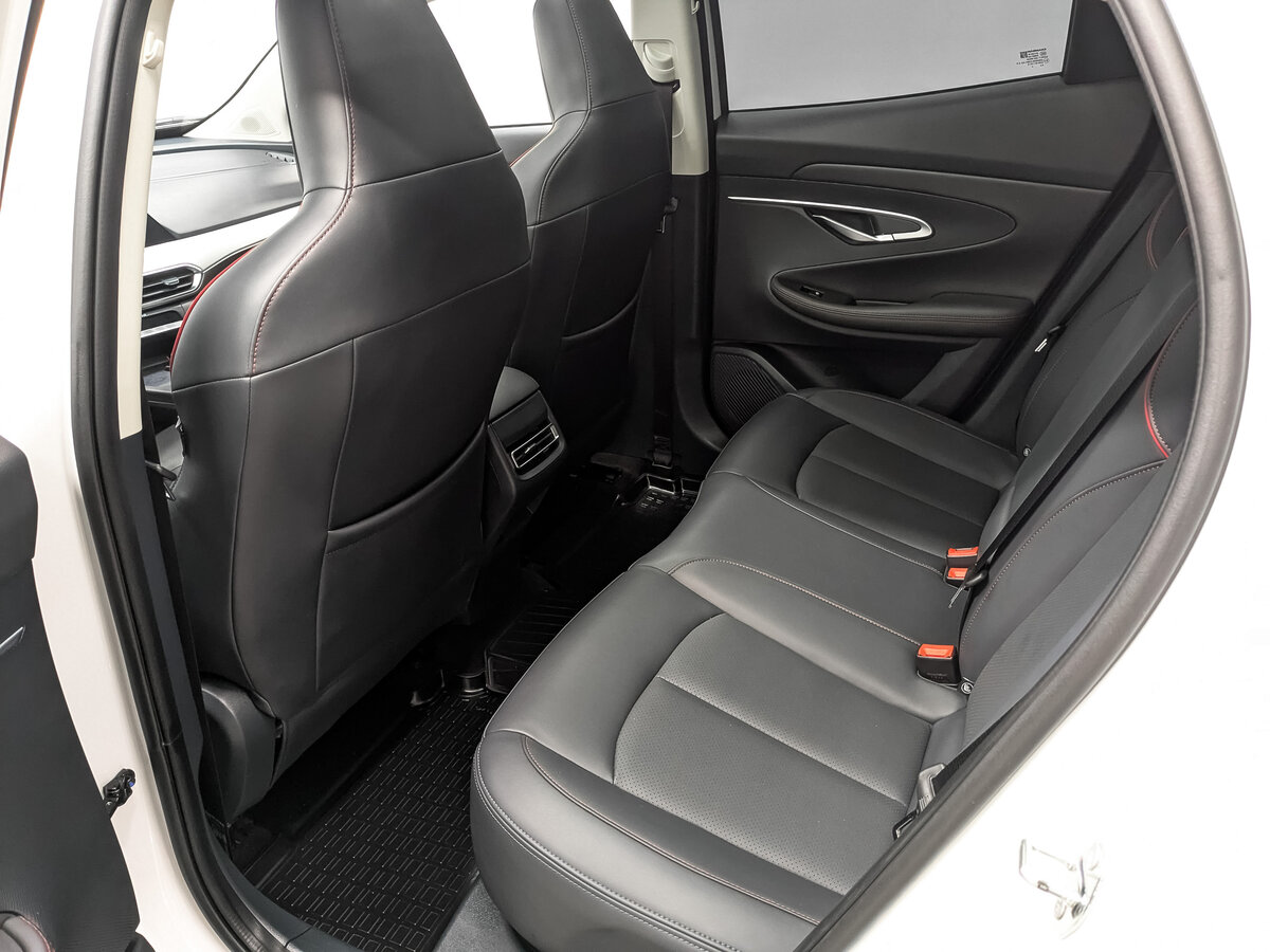 Б/У Чанган УНИ-Т 2024 года. Фото: #15