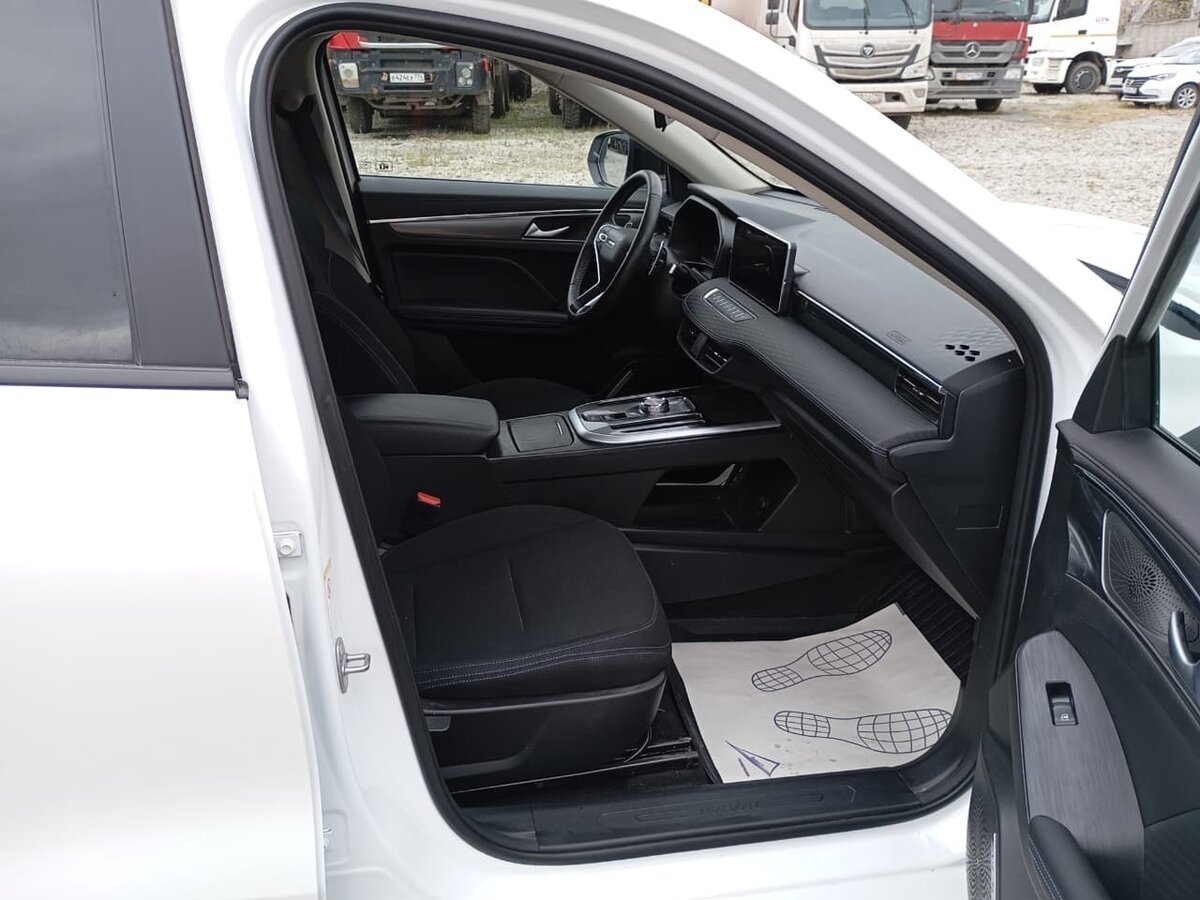 Б/У Хавал Джолион 2024 года. Фото: #8