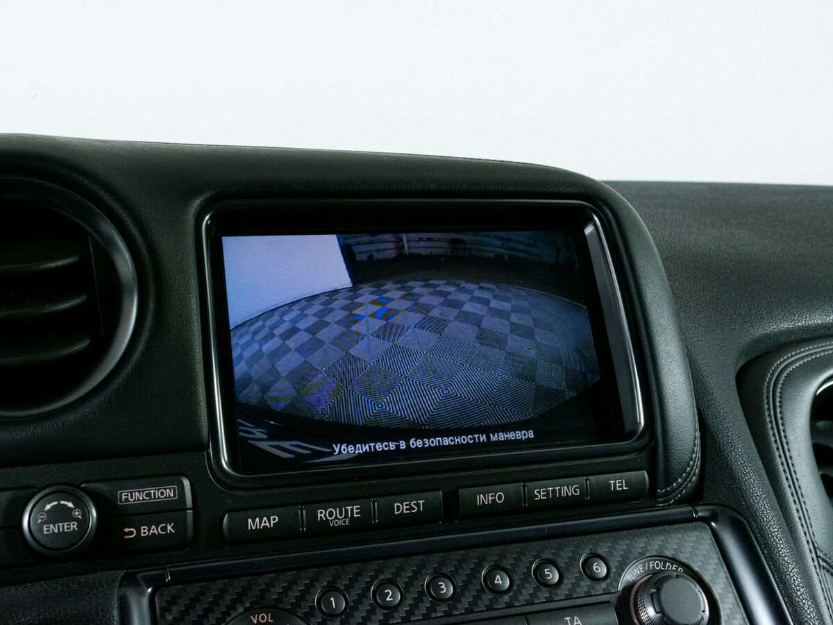 Б/У Ниссан ГТ-Р 2011 года. Фото: #14