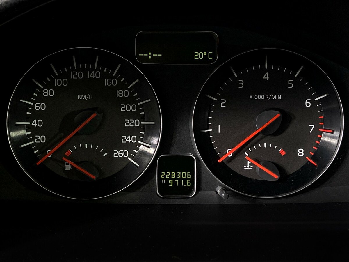 Б/У Вольво С40 2010 года. Фото: #10