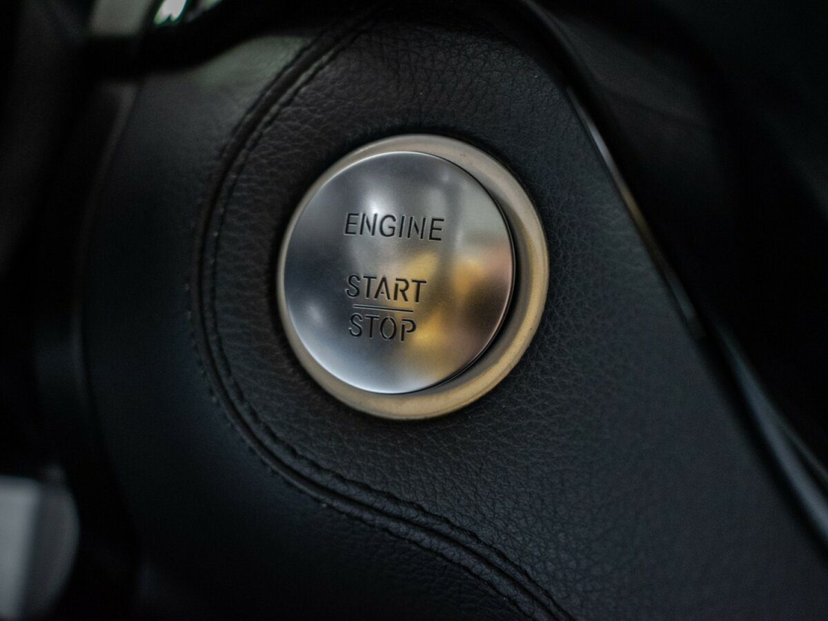 Б/У Мерседес-Бенц ГЛЕ 2016 года. Фото: #12