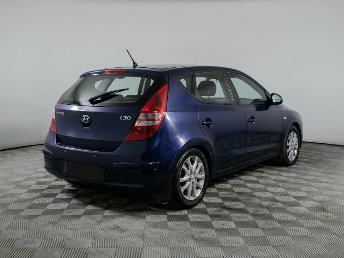 Б/У Хендай ай30 2009 года. Фото: #4