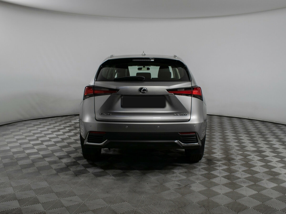 Б/У Лексус Н-Икс 2020 года. Фото: #5