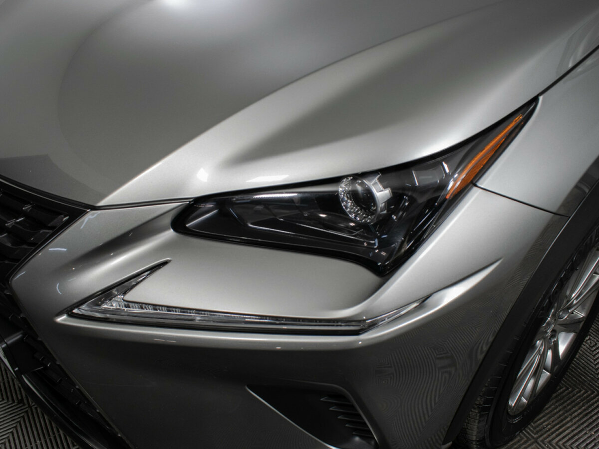 Б/У Лексус Н-Икс 2020 года. Фото: #17