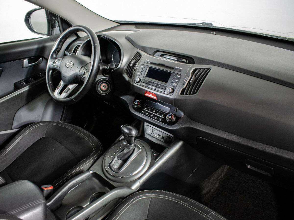 Б/У Киа Спортейдж 2011 года. Фото: #8