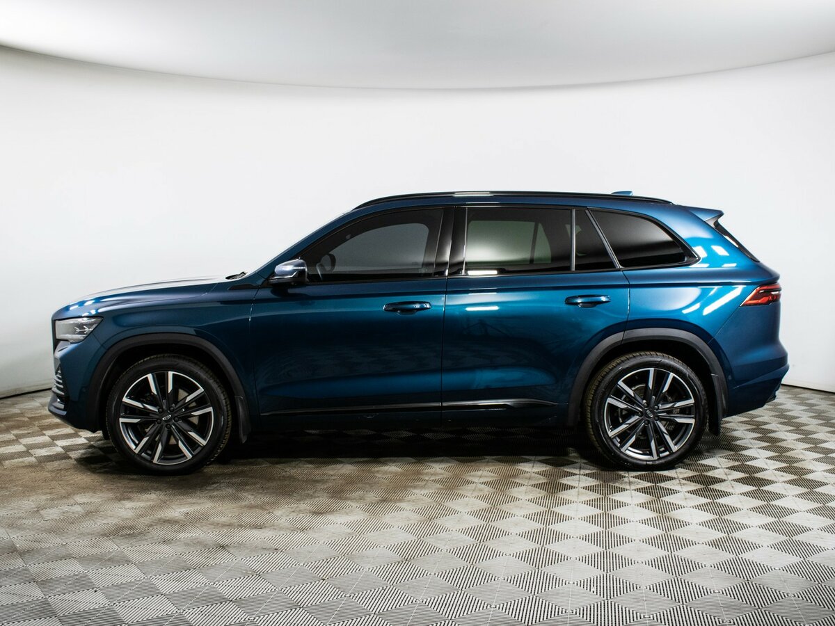 Б/У Джили Монжаро 2022 года. Фото: #4