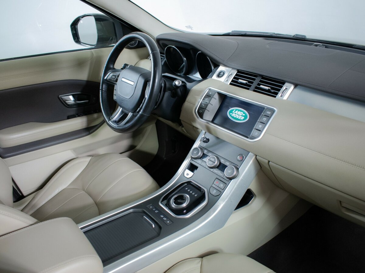 Б/У Лэнд Ровер Рэнж Ровер Эвок 2017 года. Фото: #6