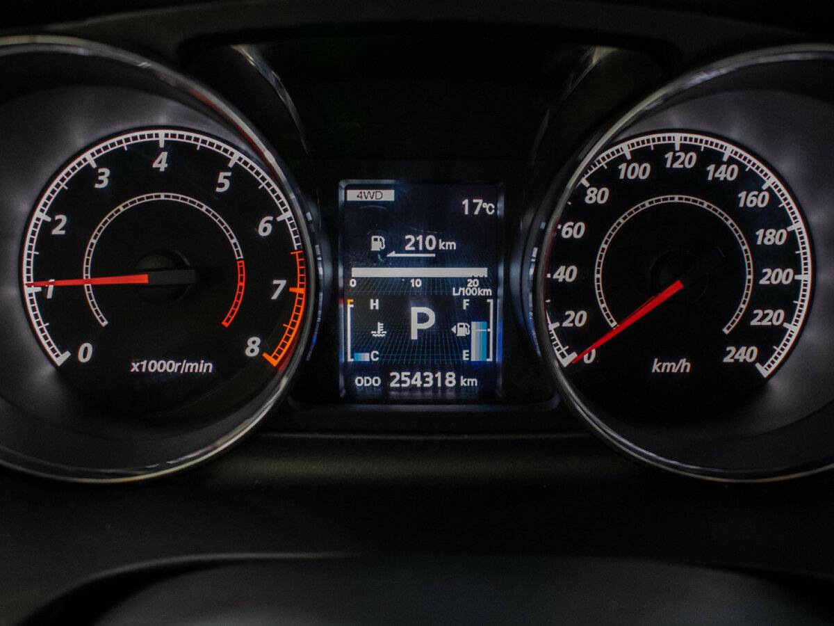 Б/У Пежо 4007 2010 года. Фото: #11