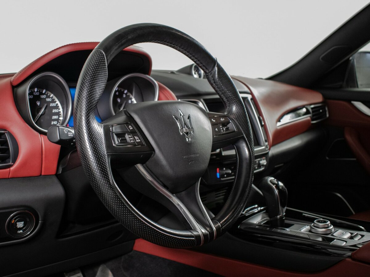 Б/У Мазератти Леванте 2017 года. Фото: #12