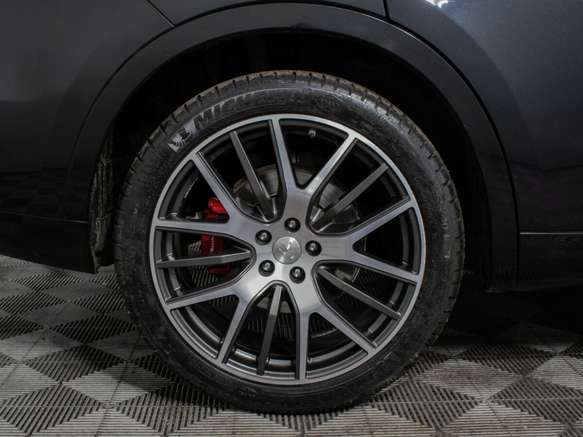 Б/У Мазератти Леванте 2017 года. Фото: #22