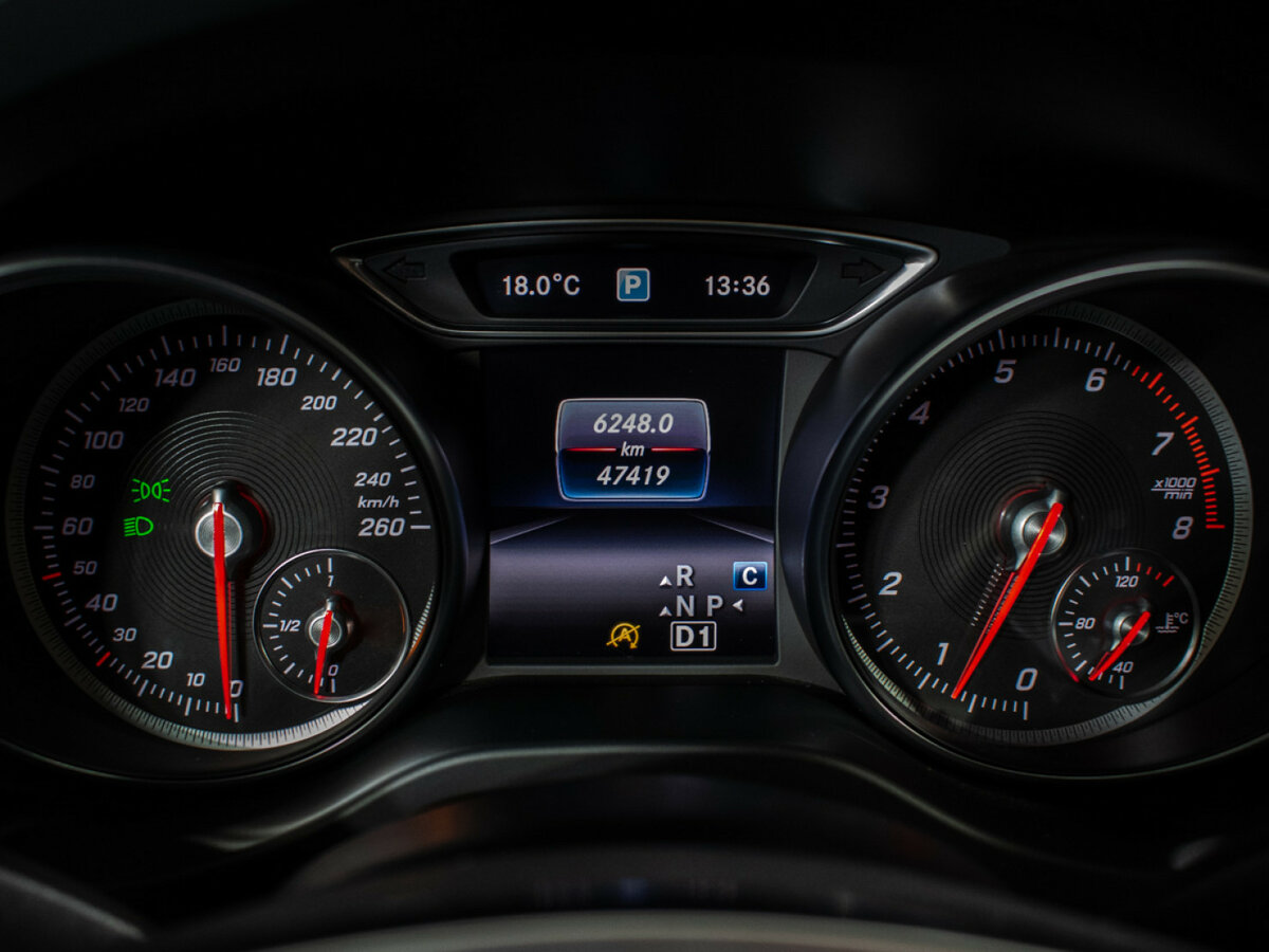 Б/У Мерседес-Бенц ГЛА 2019 года. Фото: #8