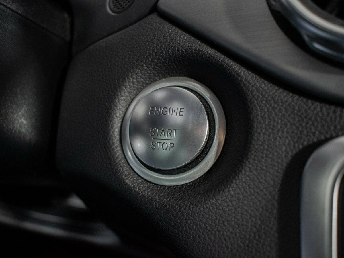 Б/У Мерседес-Бенц ГЛА 2019 года. Фото: #11