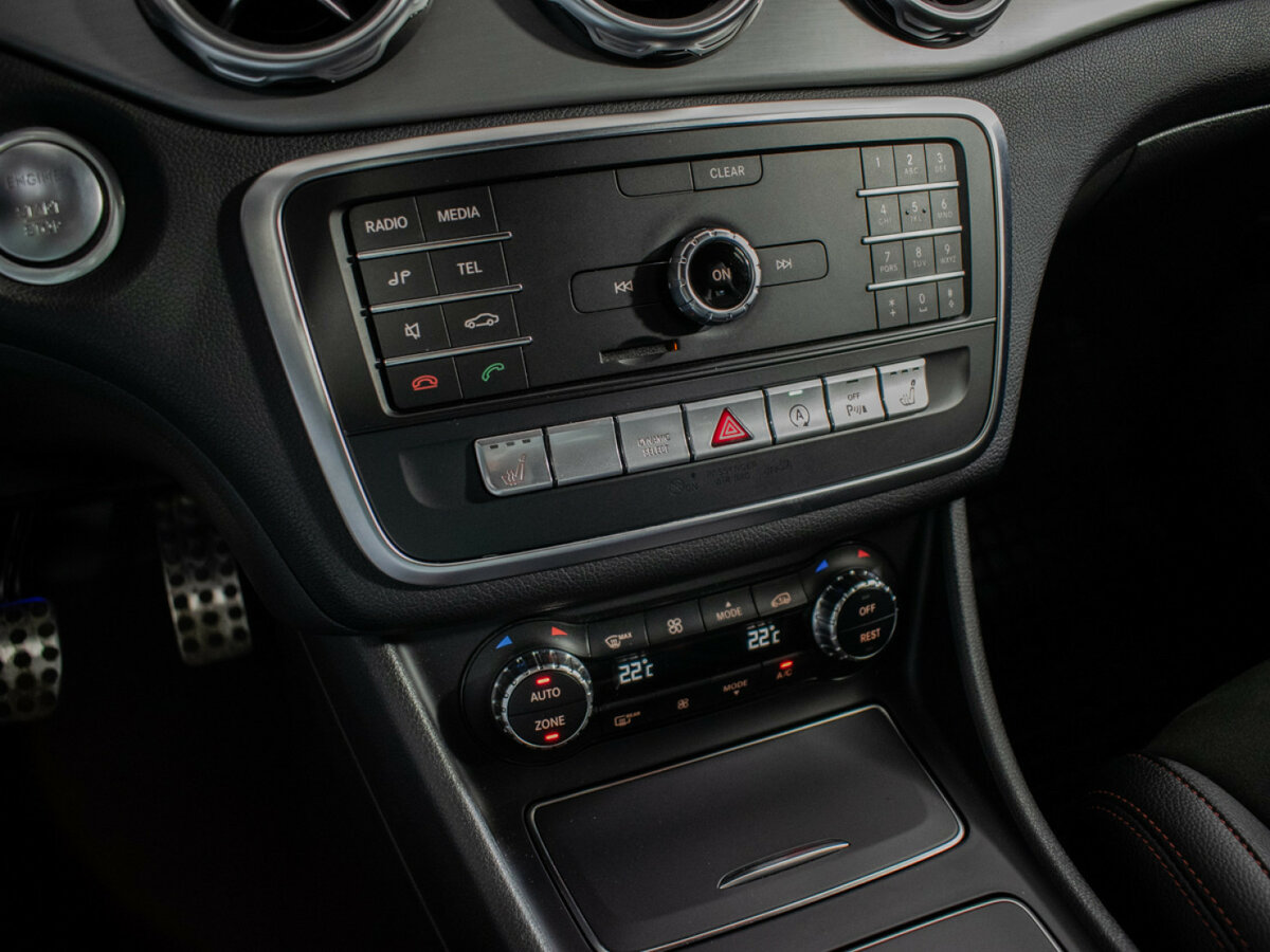 Б/У Мерседес-Бенц ГЛА 2019 года. Фото: #12