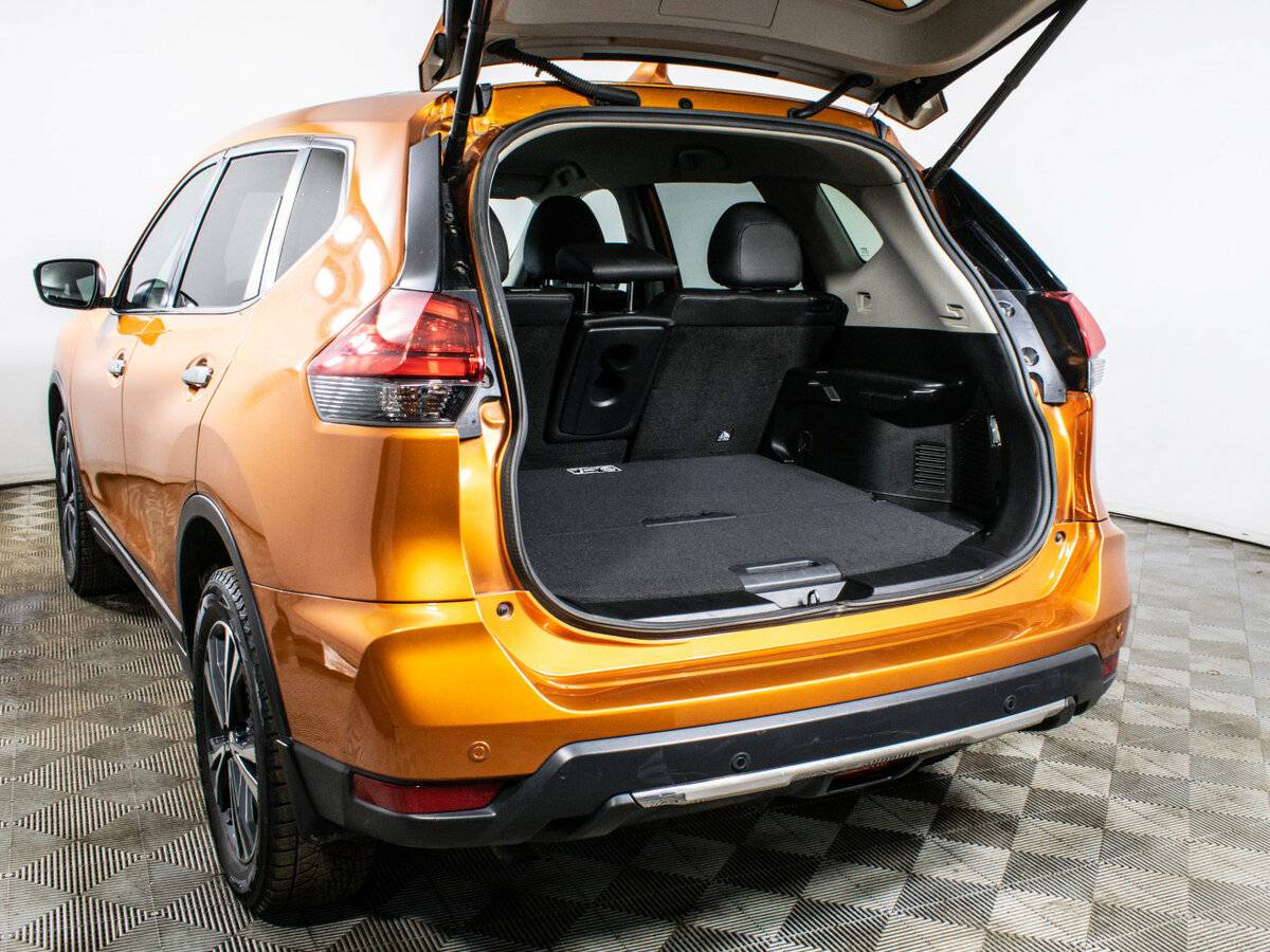 Б/У Ниссан Икс-Трейл 2019 года. Фото: #8