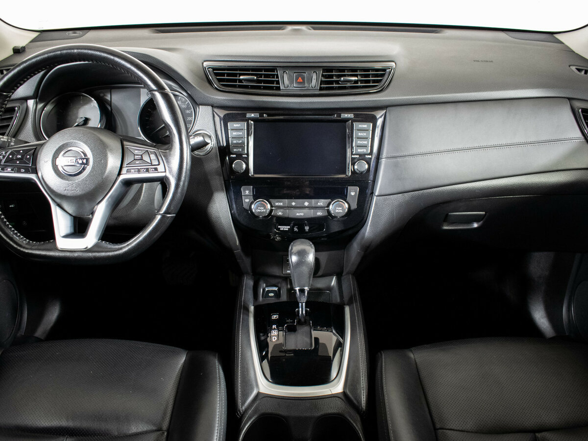 Б/У Ниссан Икс-Трейл 2019 года. Фото: #10