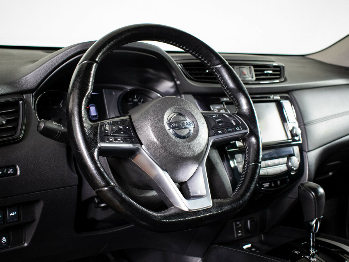 Б/У Ниссан Икс-Трейл 2019 года. Фото: #13