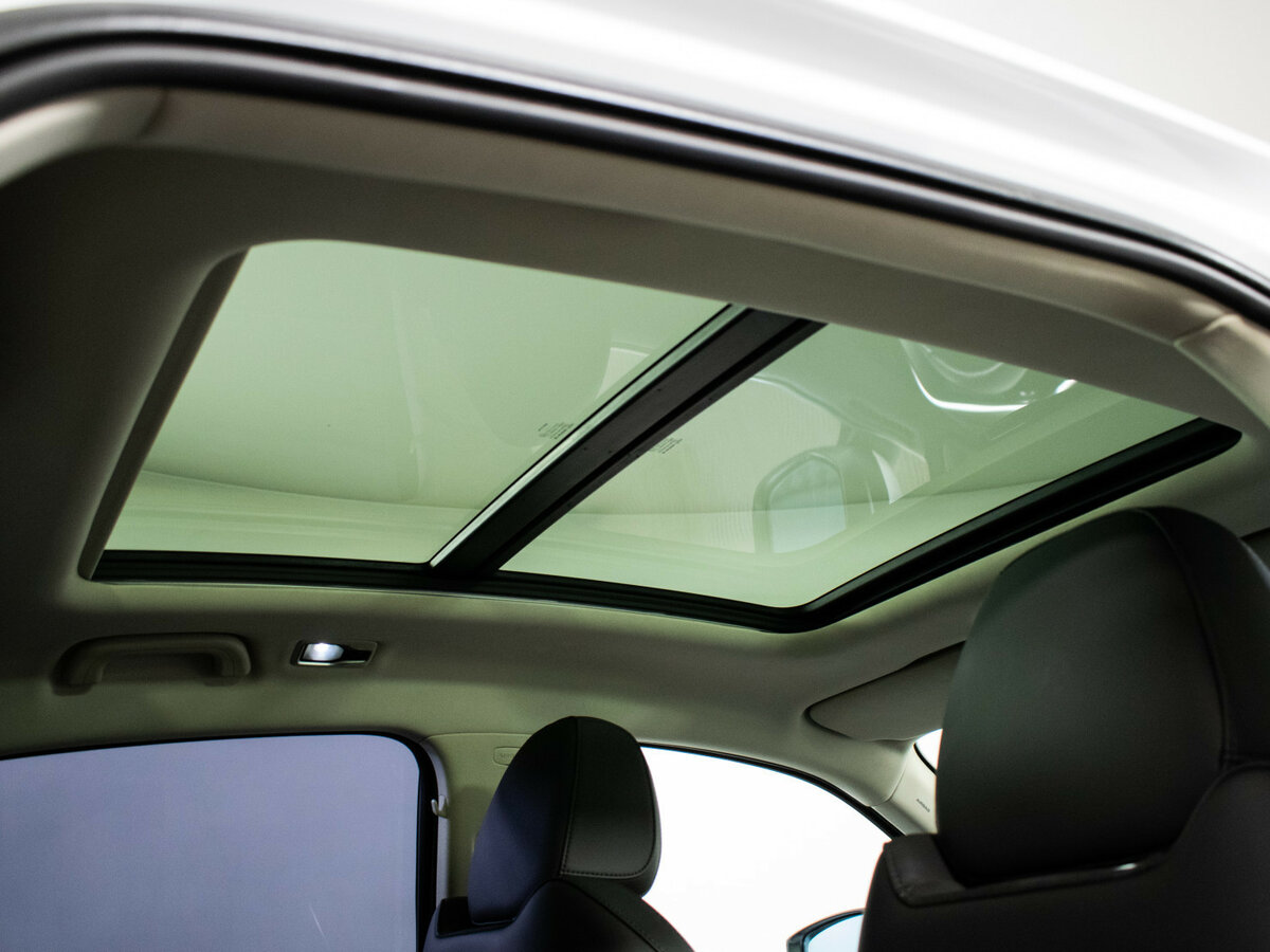 Б/У Джили Тугелла 2022 года. Фото: #12