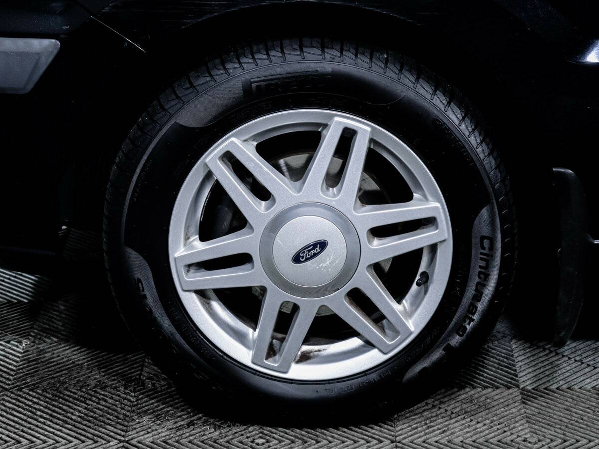 Б/У Форд Фьюжн 2006 года. Фото: #11