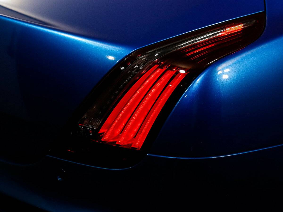 Б/У Ягуар ИксДжи 2011 года. Фото: #15